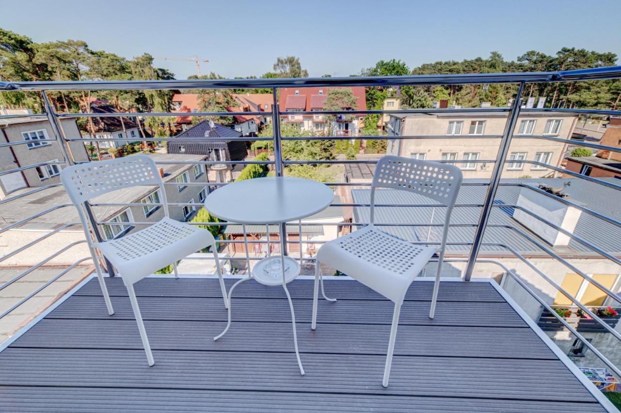Pod Winogronem - Apartamenty Z Basenem I Wyzywieniem Pobierowo Exterior photo