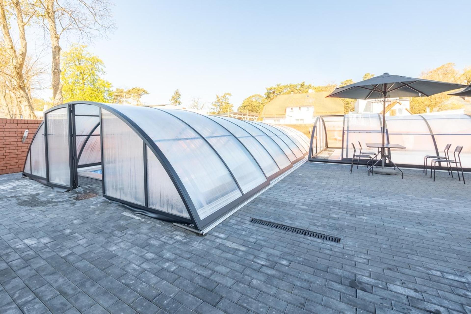 Pod Winogronem - Apartamenty Z Basenem I Wyzywieniem Pobierowo Exterior photo